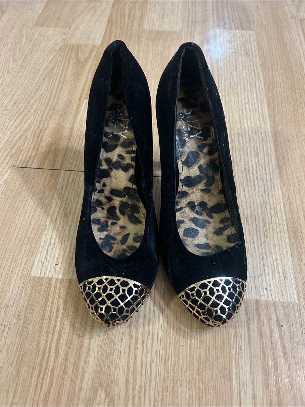 Suzy Shier High Heels